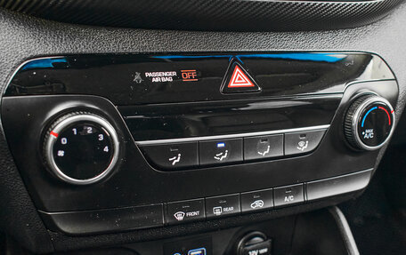 Hyundai Tucson III, 2018 год, 2 050 000 рублей, 16 фотография