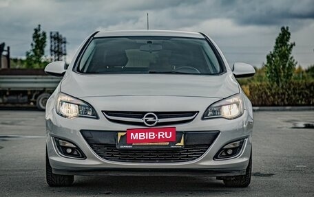 Opel Astra J, 2012 год, 820 000 рублей, 3 фотография