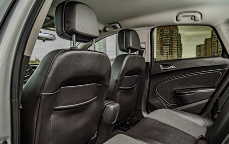 Opel Astra J, 2012 год, 820 000 рублей, 24 фотография