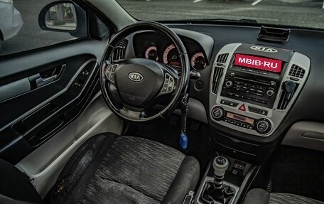 KIA cee'd I рестайлинг, 2009 год, 480 000 рублей, 20 фотография
