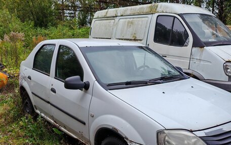 Renault Logan I, 2012 год, 205 000 рублей, 2 фотография