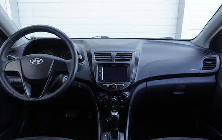 Hyundai Solaris II рестайлинг, 2014 год, 966 000 рублей, 11 фотография