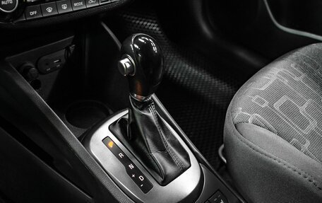 KIA Rio III рестайлинг, 2015 год, 950 000 рублей, 21 фотография