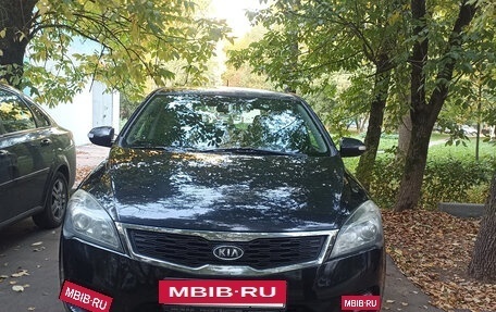 KIA cee'd I рестайлинг, 2011 год, 900 000 рублей, 8 фотография
