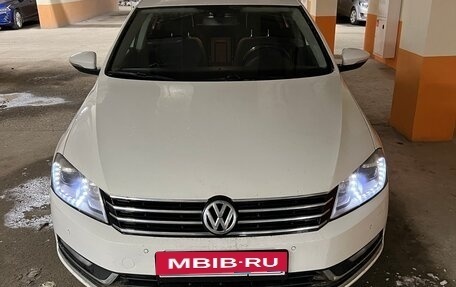 Volkswagen Passat B7, 2012 год, 1 150 000 рублей, 2 фотография