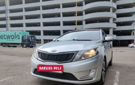 KIA Rio III рестайлинг, 2013 год, 970 000 рублей, 4 фотография