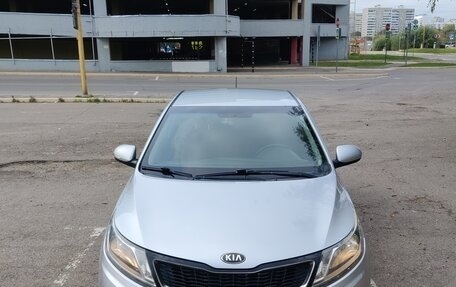 KIA Rio III рестайлинг, 2013 год, 970 000 рублей, 22 фотография