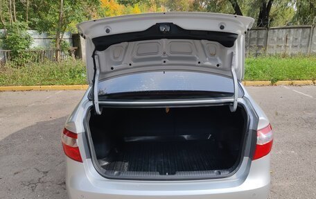 KIA Rio III рестайлинг, 2013 год, 970 000 рублей, 29 фотография