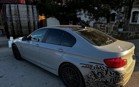 BMW 5 серия, 2011 год, 1 800 000 рублей, 10 фотография