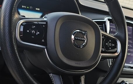 Volvo XC90 II рестайлинг, 2019 год, 4 190 000 рублей, 18 фотография