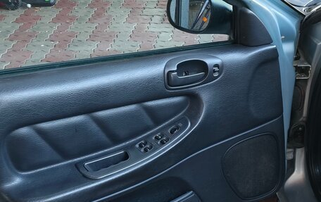 Dodge Stratus II, 2001 год, 250 000 рублей, 8 фотография