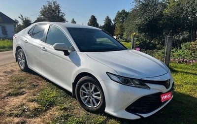 Toyota Camry, 2018 год, 2 000 000 рублей, 1 фотография