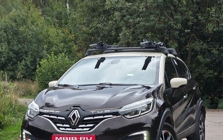 Renault Kaptur I рестайлинг, 2017 год, 1 800 000 рублей, 1 фотография