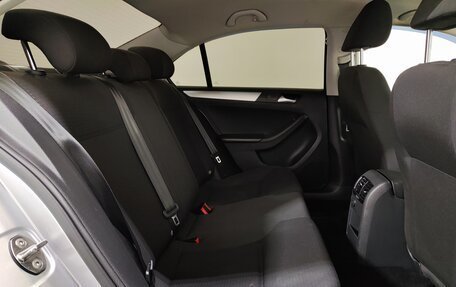 Volkswagen Jetta VI, 2018 год, 1 380 000 рублей, 7 фотография