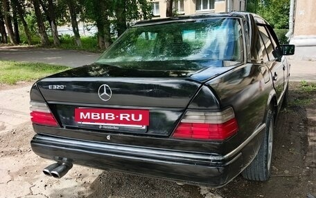 Mercedes-Benz S-Класс, 1993 год, 350 000 рублей, 2 фотография