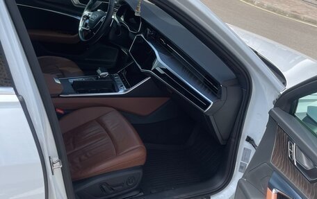 Audi A6, 2021 год, 3 800 000 рублей, 14 фотография