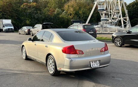 Nissan Skyline, 2002 год, 450 000 рублей, 4 фотография