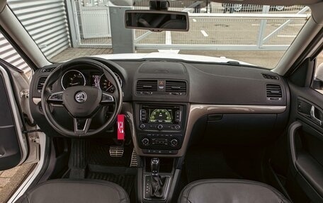 Skoda Yeti I рестайлинг, 2014 год, 1 145 000 рублей, 15 фотография