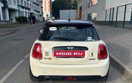 MINI Hatch, 2017 год, 2 150 000 рублей, 4 фотография
