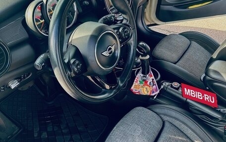 MINI Hatch, 2017 год, 2 150 000 рублей, 5 фотография