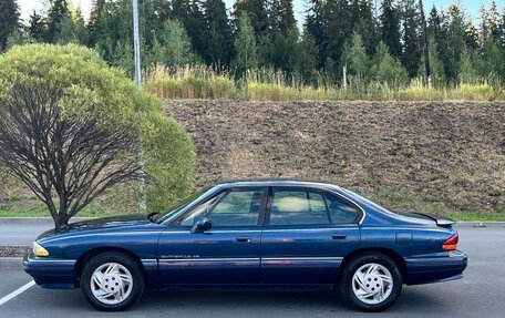 Pontiac Bonneville IX, 1992 год, 475 000 рублей, 26 фотография