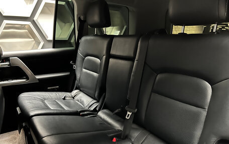 Toyota Land Cruiser 200, 2015 год, 3 700 000 рублей, 17 фотография
