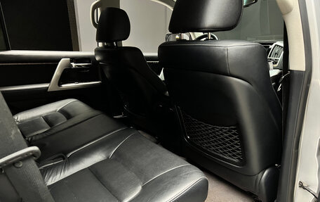 Toyota Land Cruiser 200, 2015 год, 3 700 000 рублей, 19 фотография