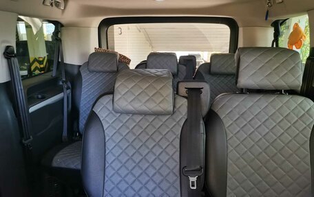 Peugeot Traveller I, 2019 год, 3 300 000 рублей, 14 фотография