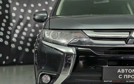 Mitsubishi Outlander III рестайлинг 3, 2018 год, 2 057 000 рублей, 9 фотография
