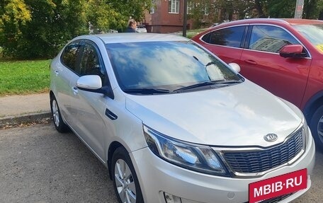 KIA Rio III рестайлинг, 2012 год, 800 000 рублей, 3 фотография