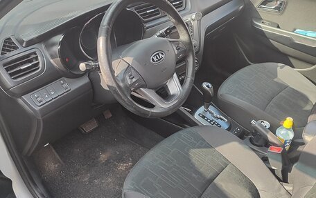 KIA Rio III рестайлинг, 2012 год, 800 000 рублей, 9 фотография