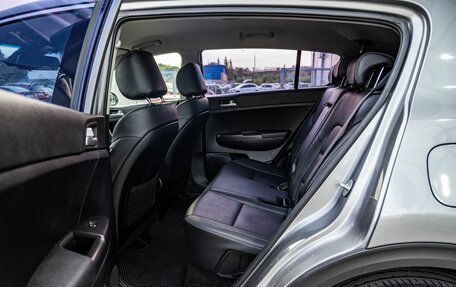 KIA Sportage IV рестайлинг, 2019 год, 2 400 000 рублей, 14 фотография