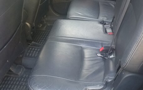Mitsubishi Outlander III рестайлинг 3, 2010 год, 980 000 рублей, 5 фотография