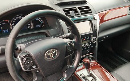 Toyota Camry, 2012 год, 1 550 000 рублей, 4 фотография