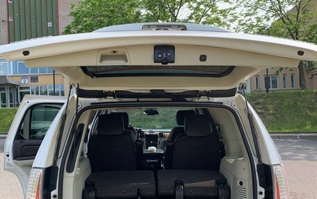 Cadillac Escalade III, 2011 год, 1 850 000 рублей, 8 фотография