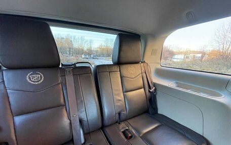 Cadillac Escalade III, 2011 год, 1 850 000 рублей, 14 фотография