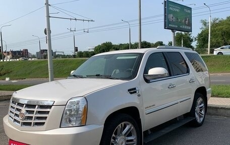 Cadillac Escalade III, 2011 год, 1 850 000 рублей, 3 фотография