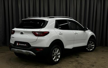 KIA Stonic, 2017 год, 1 199 900 рублей, 4 фотография