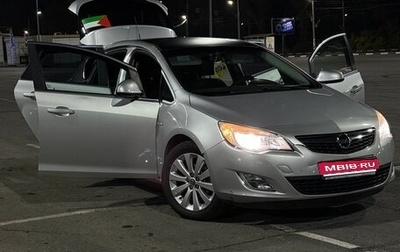 Opel Astra J, 2011 год, 650 000 рублей, 1 фотография