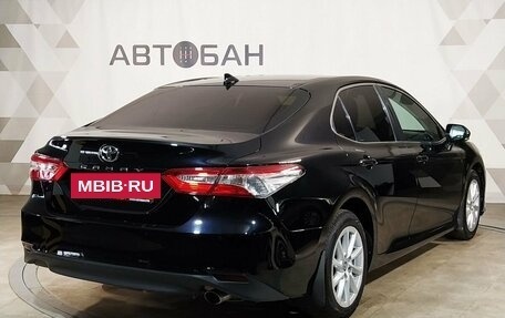 Toyota Camry, 2021 год, 2 295 000 рублей, 3 фотография