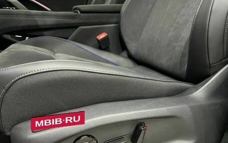 Volkswagen Tiguan II, 2025 год, 4 849 000 рублей, 16 фотография