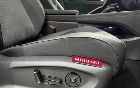 Volkswagen Tiguan II, 2025 год, 4 849 000 рублей, 20 фотография