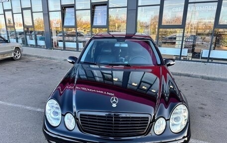 Mercedes-Benz E-Класс, 2004 год, 1 000 000 рублей, 3 фотография