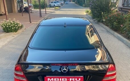 Mercedes-Benz E-Класс, 2004 год, 1 000 000 рублей, 31 фотография