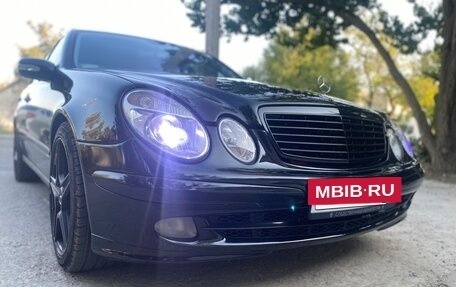 Mercedes-Benz E-Класс, 2004 год, 1 000 000 рублей, 25 фотография
