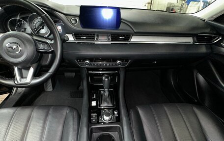 Mazda 6, 2020 год, 2 200 000 рублей, 12 фотография