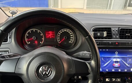 Volkswagen Polo VI (EU Market), 2013 год, 740 000 рублей, 4 фотография