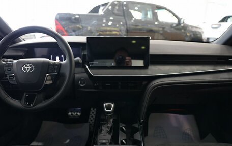Toyota Camry, 2024 год, 4 600 000 рублей, 15 фотография