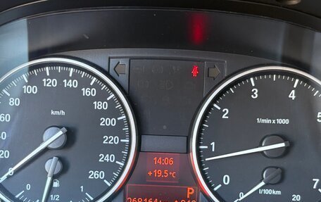 BMW 3 серия, 2011 год, 1 260 000 рублей, 14 фотография