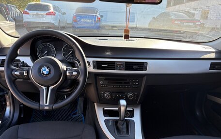 BMW 3 серия, 2011 год, 1 260 000 рублей, 10 фотография